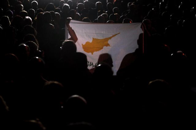 «Έσπασαν τη σπονδυλική στήλη της κυπριακής οικονομίας» λέει ο πρώην ΥΠΟΙΚ Αυξ.Αυξεντίου